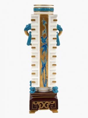 A pair of Aesthetic Movement porcelain vases -1202